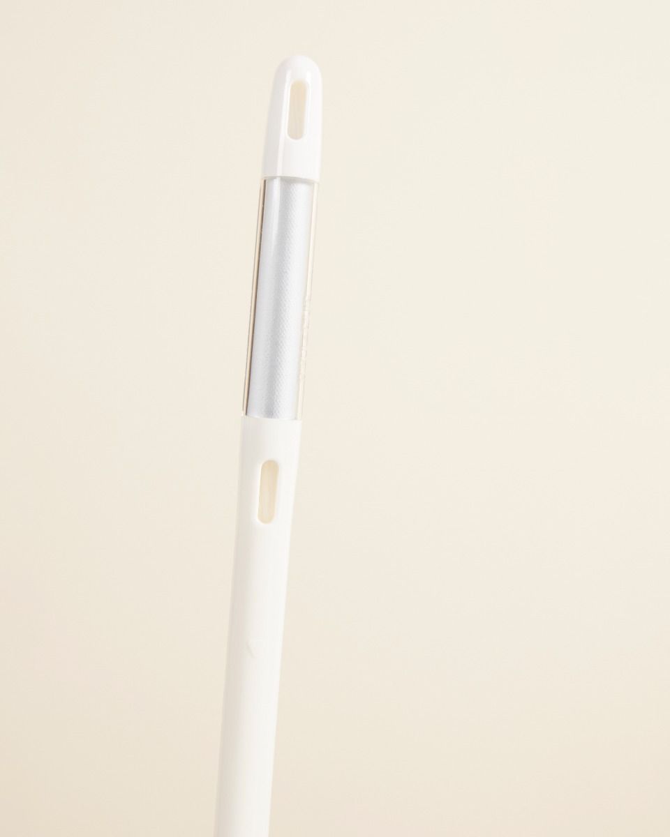 Tessa Gießanzeiger L Weiß 25 cm